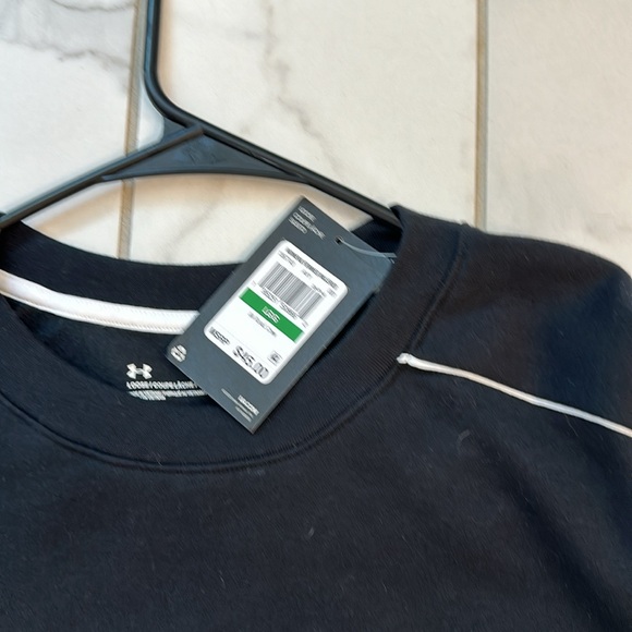 NWT Under Armour Sweatshirt - Picture 4 of 4